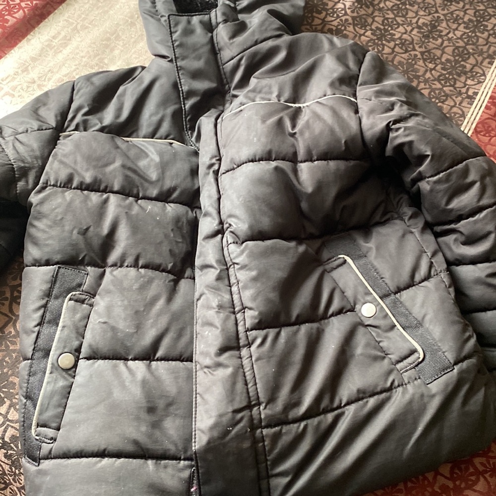 Comfortable jacket for your little boy or a girl - Picture 3 of 4